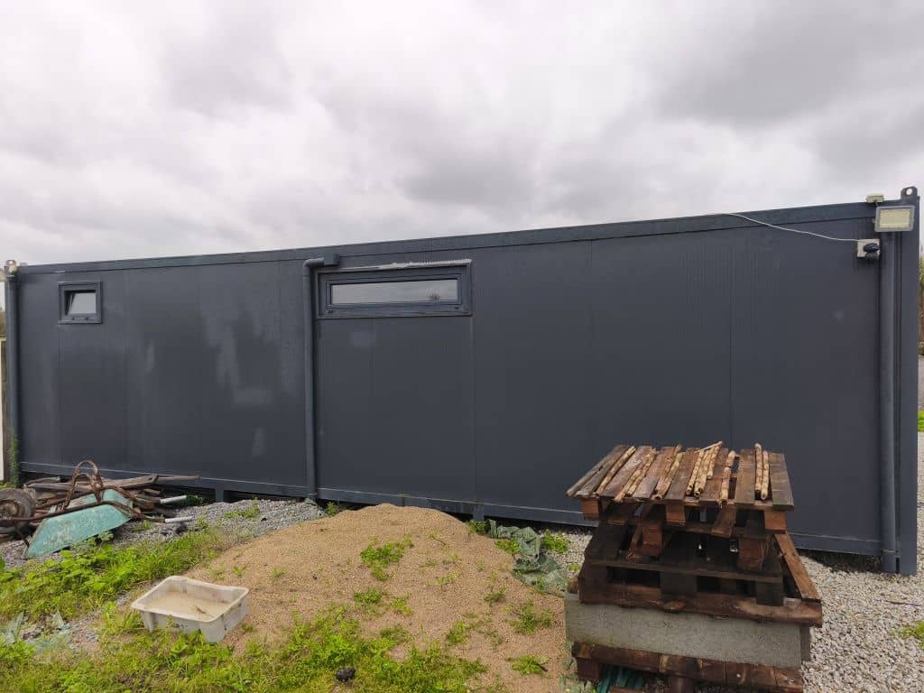Casa contentor T2 com WC - 45 m2