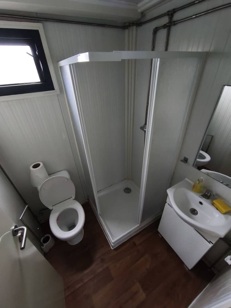 Casa contentor T2 com WC - 45 m2